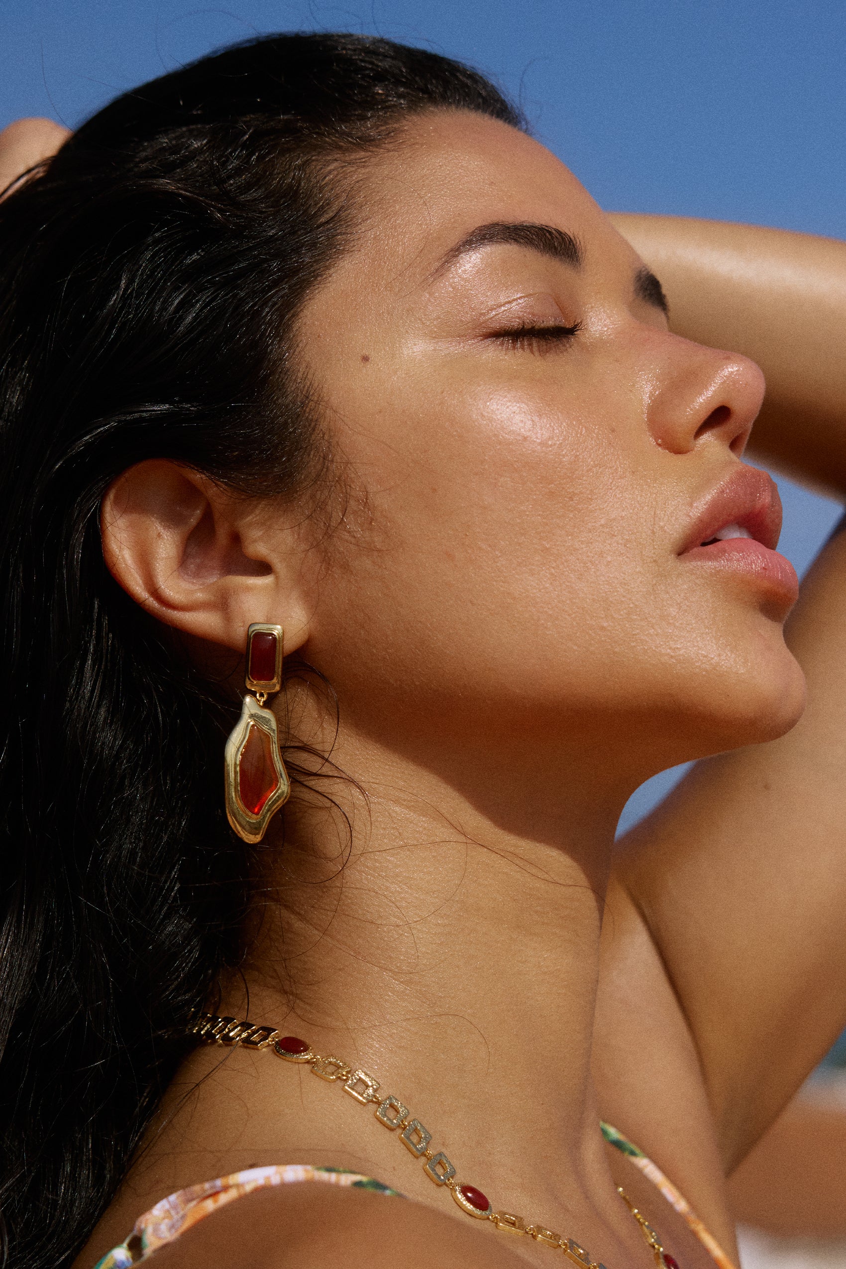 Sombra Earrings in Red Agate - Image 3