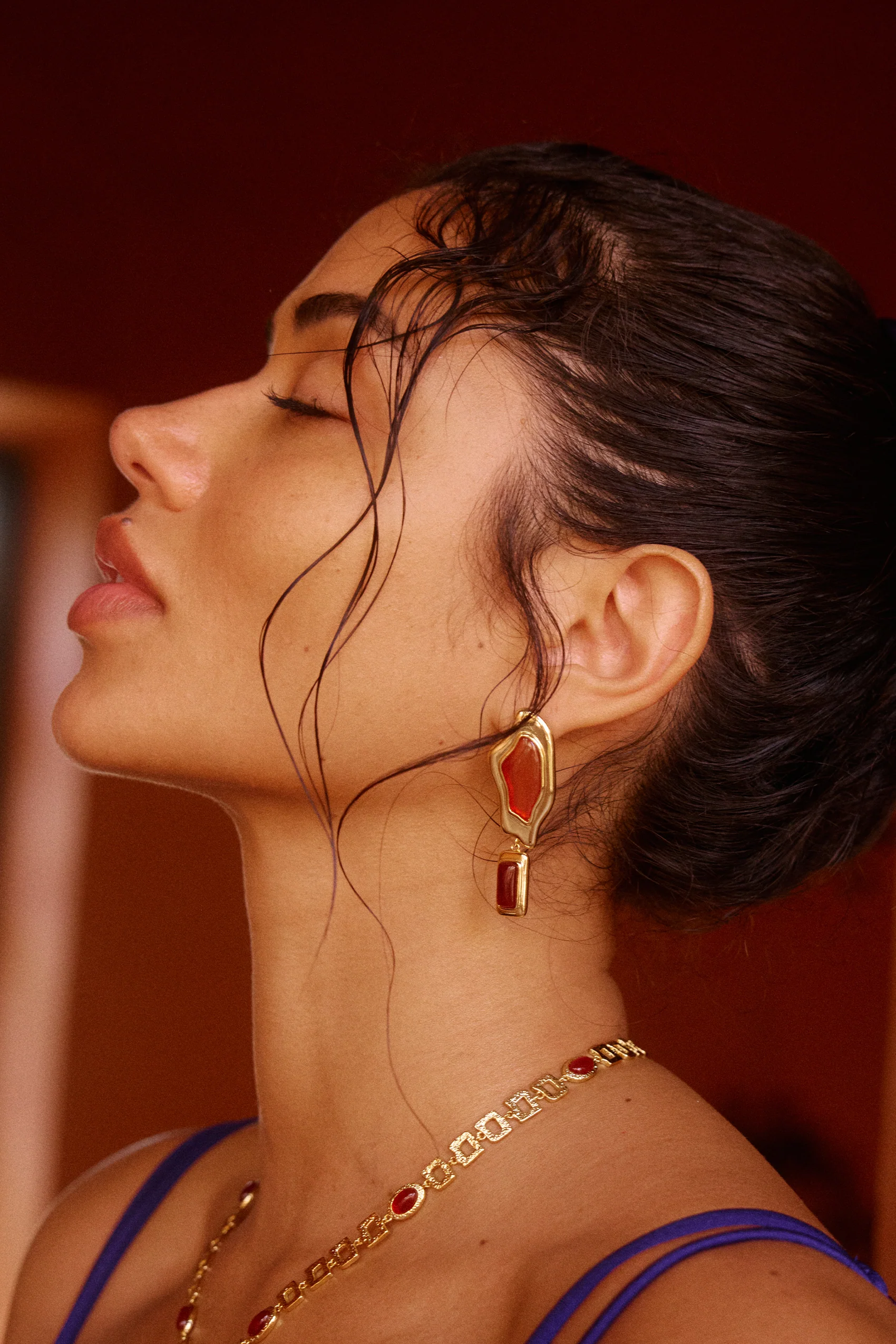 Sombra Earrings in Red Agate - Image 5